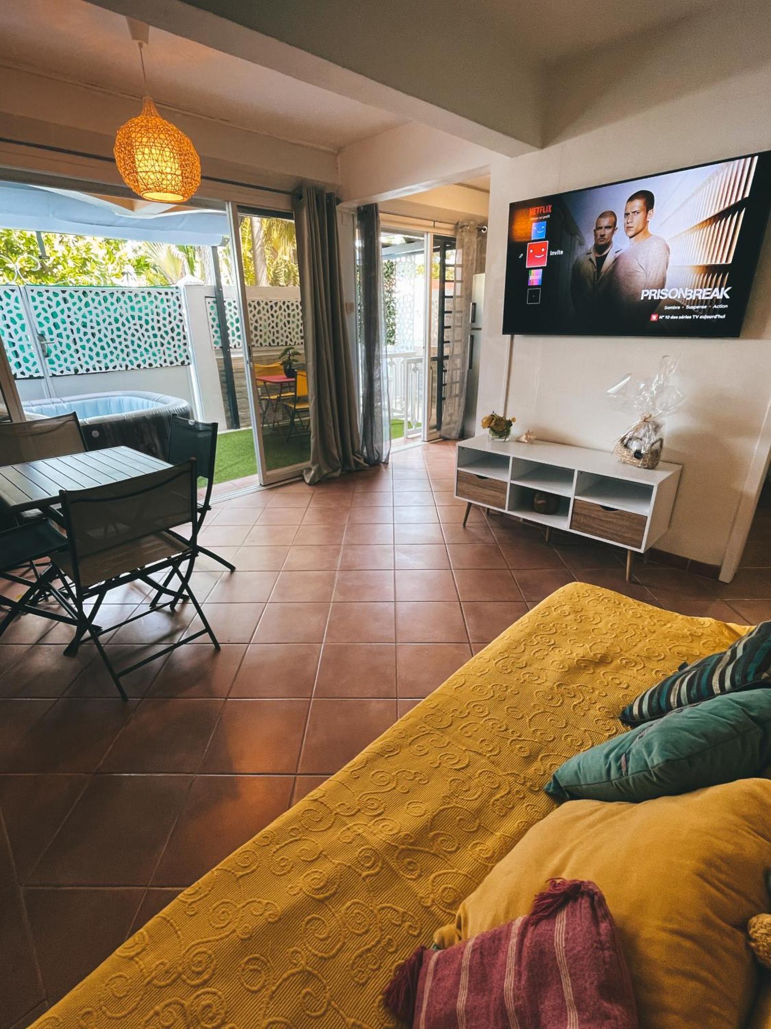 Appartement St-anne T2 Rdc *